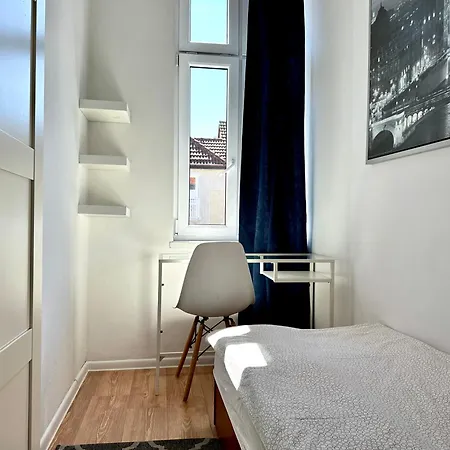 Duze Mieszkanie Przy Plazy Ii Apartment